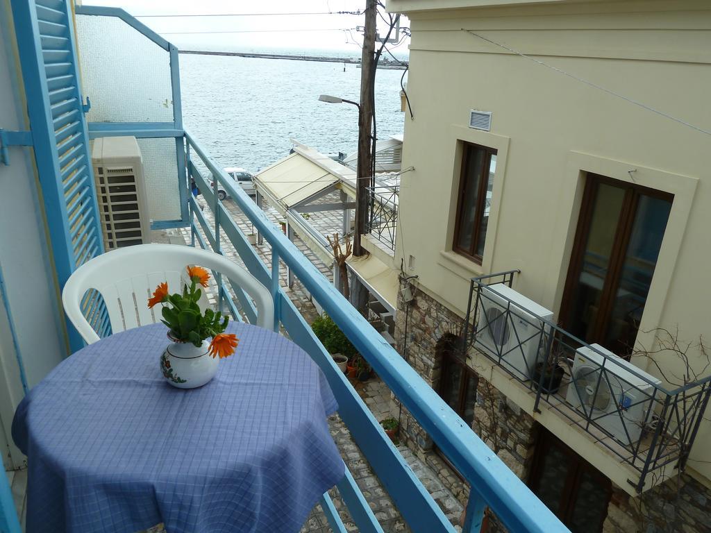 Hotel Dolphin Питагорио Стая снимка