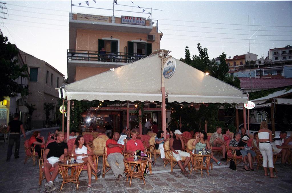 Hotel Dolphin Питагорио Екстериор снимка