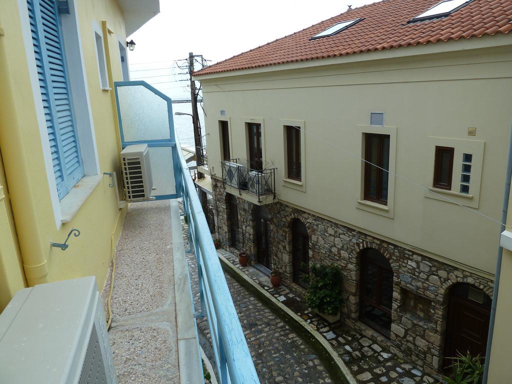 Hotel Dolphin Питагорио Стая снимка